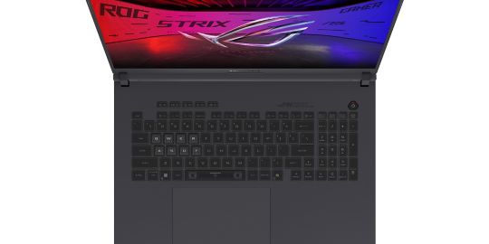 PC Gamer ASUS STRIX-G18-G815JMR-S8005W