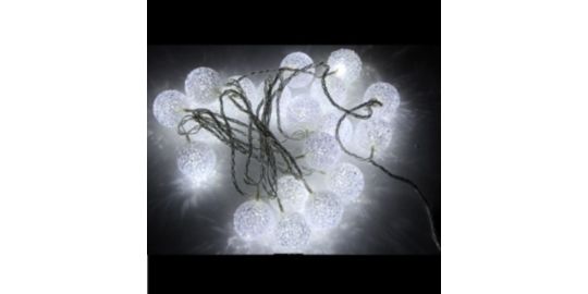 Pile GP x12 AA + x12 AAA + guirlande LED