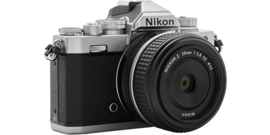 APN NIKON Z fcLens Kit 28 f/2.8 SE