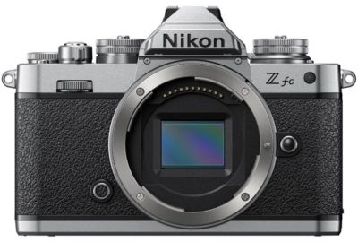 APN NIKON Z fcLens Kit 28 f/2.8 SE