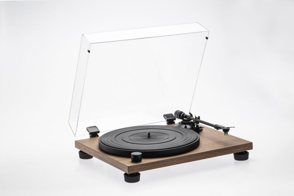 Audio-Technica lance deux nouvelles platines vinyles boisées - Les  Numériques