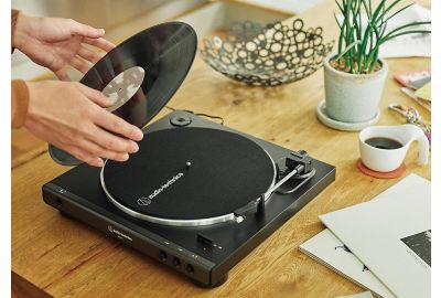 Platine AUDIO TECHNICA AT-LP60XBK
