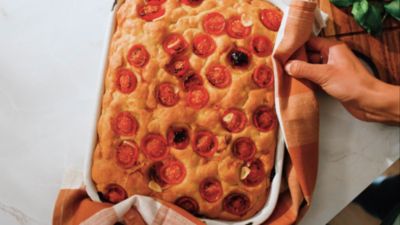 Voir la vidéo pour Robot pâtissier KENWOOD Go KZM35.000GY