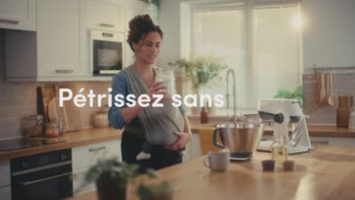 Voir la vidéo pour Robot pâtissier KENWOOD MULTI-TASKER KHC30.046WH
