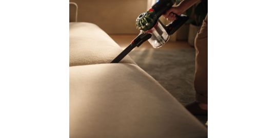 Aspirateur balai DYSON V8 Cyclone