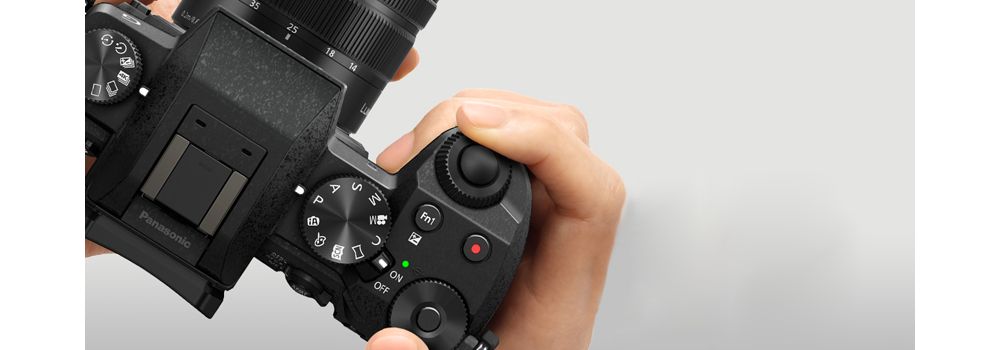 Panasonic Lumix DMC-G7