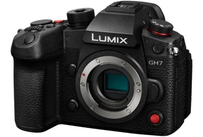 Appareil photo Hybride PANASONIC GH7 nu noir