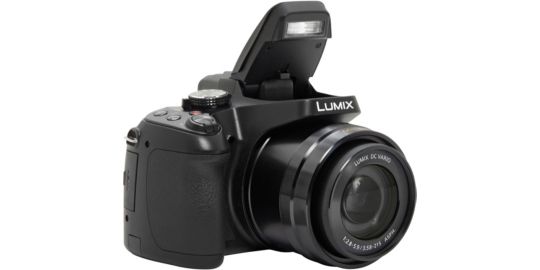 Appareil photo Bridge PANASONIC Lumix FZ82D
