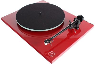 Platine vinyle REGA Planar 2 Rouge Brillant