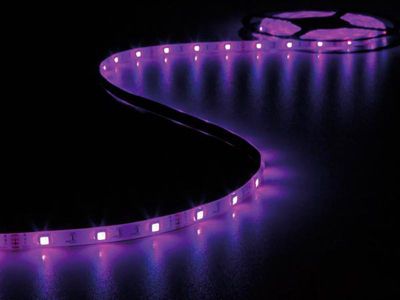 VELLEMAN Kit Ruban contrôleur RVB 150 LED 5 m