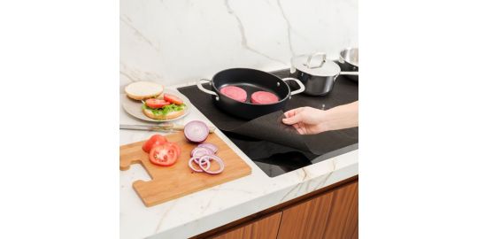 Protège plaque NOSTIK découplable, plastique, induction uniquement