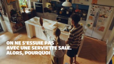 Voir la vidéo pour Robot Aspirateur Laveur NARWAL Flow