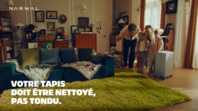 Voir la vidéo pour Robot Aspirateur Laveur NARWAL Flow