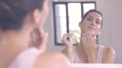 Voir la vidéo pour Appareil anti rides NEWA anti-age visage