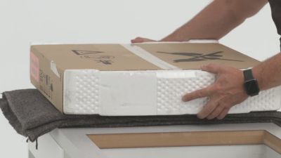 Voir la vidéo pour Plaque induction ELECTROLUX EIS62453 SenseBoil