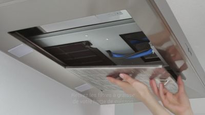 Voir la vidéo pour Hotte décorative murale ELECTROLUX EFTF19X