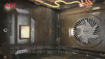 Voir la vidéo pour Four encastrable AEG TA5PB521AB
