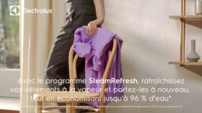 Voir la vidéo pour Lave linge séchant hublot ELECTROLUX EW7W4951EB