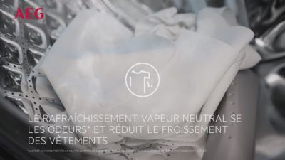 Voir la vidéo pour Lave linge hublot AEG LFR73A124AD