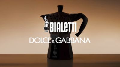 Voir la vidéo pour Cafetière italienne BIALETTI Moka Express 6 cups Collection D&G Leopa