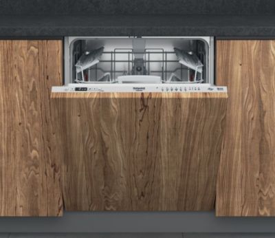 Lave vaisselle encastrable HOTPOINT HIO3T141W