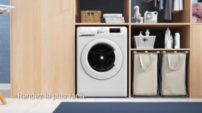 Voir la vidéo pour INDESIT BDE96435WKVFR