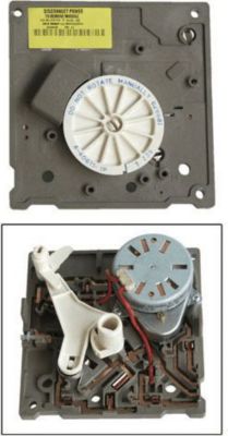 Moteur WHIRLPOOL MOTOREDUCTEUR FABRIQUE DE GLACE POUR REF