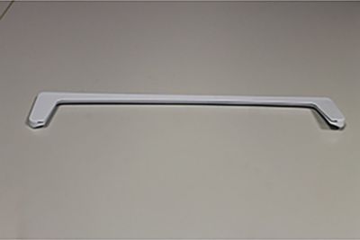 Pièce détachée INDESIT profil blanc anterieur verre (l.530
