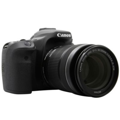 Appareil photo Reflex CANON EOS 70D + 18-135mm IS STM Reconditionné
