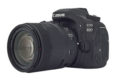 Reflex CANON EOS 80D + 18-200 IS