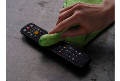 Télécommande universelle ONE FOR ALL Universelle EazyClean 2en1 - Black - Rét