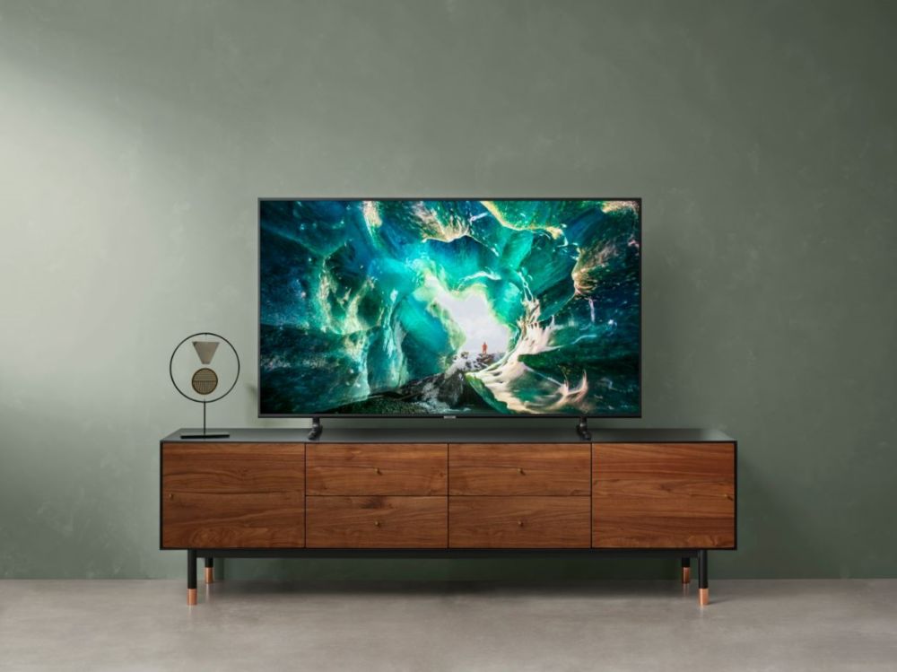 TV Samsung 4K UHD au sein d'un salon