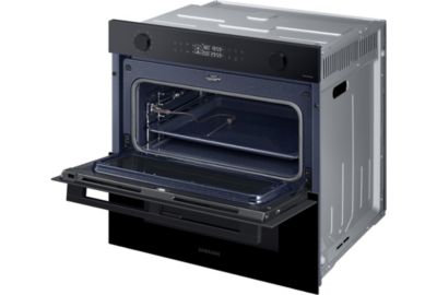 Four pyrolyse Samsung NV7B45502AK caisson air sous-vide