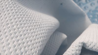 Voir la vidéo pour Lave linge compact SAMSUNG WW80FG3M05AW