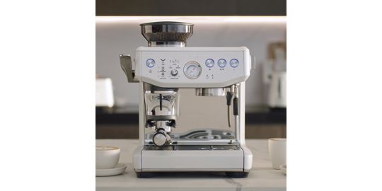 Machine à expresso SAGE APPLIANCES the barista express impress blanc sel de