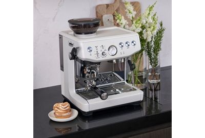 Machine à expresso SAGE APPLIANCES the barista express impress blanc sel de