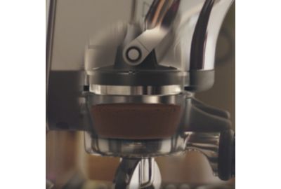 Machine à expresso SAGE APPLIANCES the barista express impress bleu prune