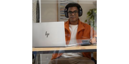 https://boulanger.scene7.com/is/image/Boulanger/hp_flip_01?wid=540&hei=270