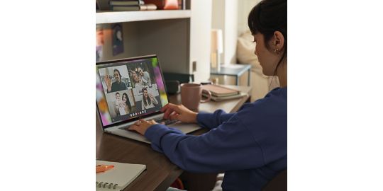 https://boulanger.scene7.com/is/image/Boulanger/hp_flip_01?wid=540&hei=270