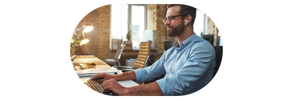 écouteurs au travail